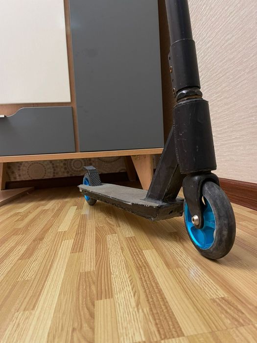 Самокат трюковой