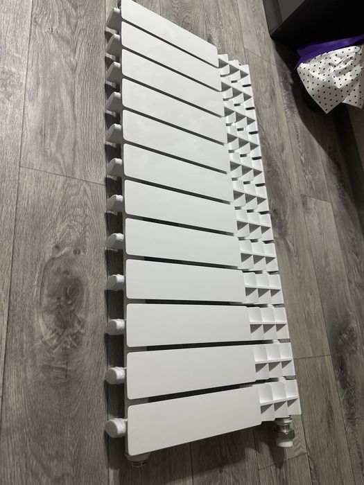 Продам радиатор новый