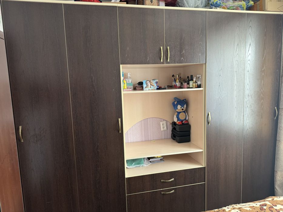 Спальный гарнитур