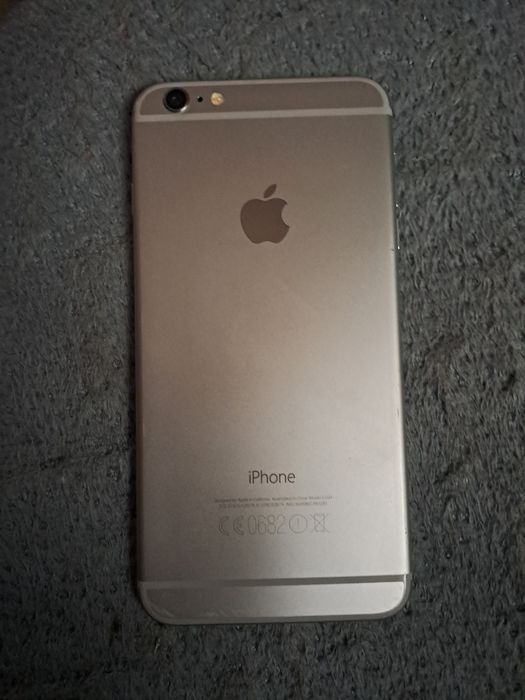 IPhone 6 Plus,16 GB ,Alb,fără zgârieturi. Stare foarte bună.