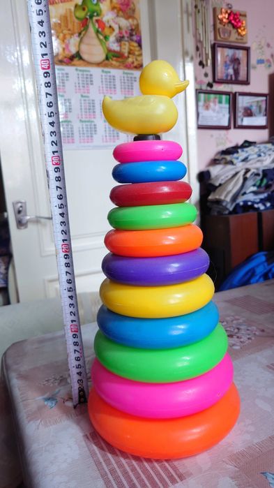 Детская большая пирамидка в отличном состоянии