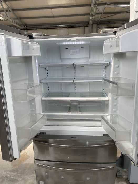 Хладилник двукрил slide by slide