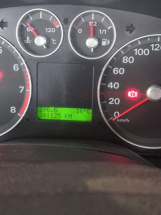FORD Focus 2006 — imagine 2