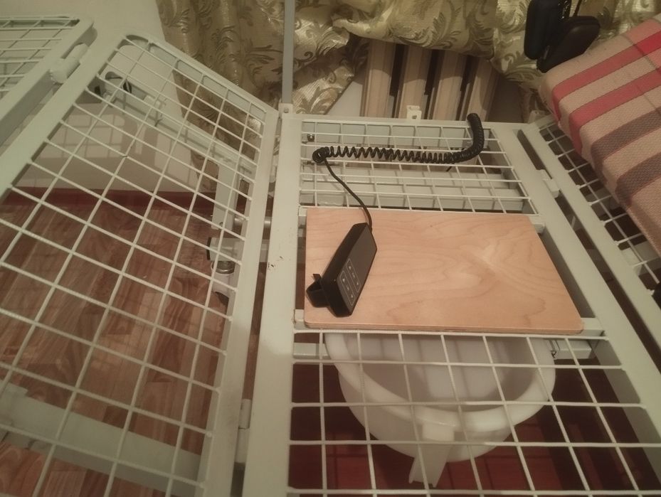 Медицинская кровать