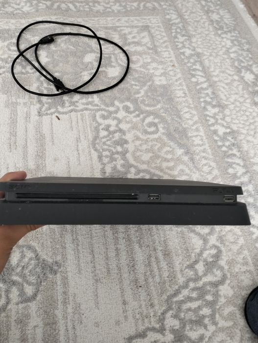 PS 4 поколение slim and limited