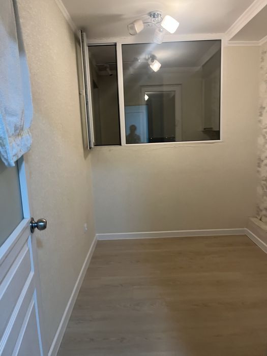 Продам квартиру (за наличку)