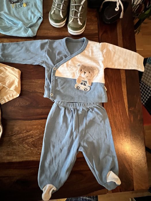 Костюм, боди, ромпър, шапки, буйки  бебе момче