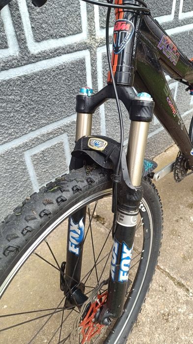 Bicicleta MTB KTM full