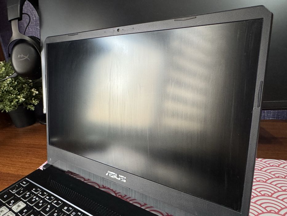 Игровой ноутбук ASUS FX505DT