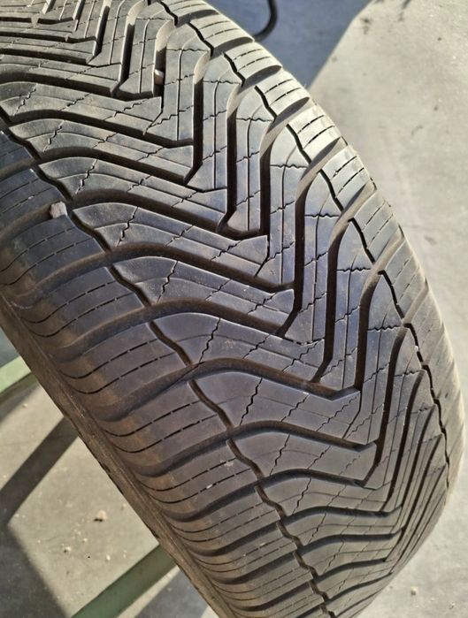 1 Anvelopă  de iarnă 205 55 r17 Cripmax