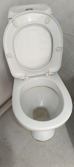 Продам б/у унитаз