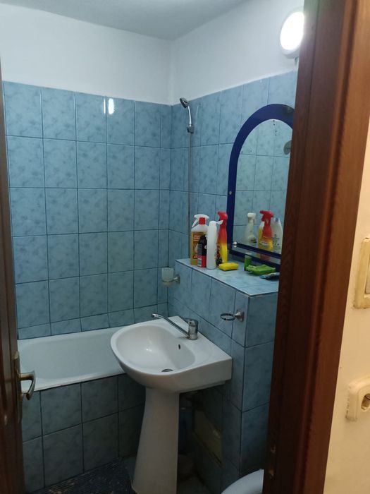Vand garsoniera confort 1 cartierul Lapus - Craiova