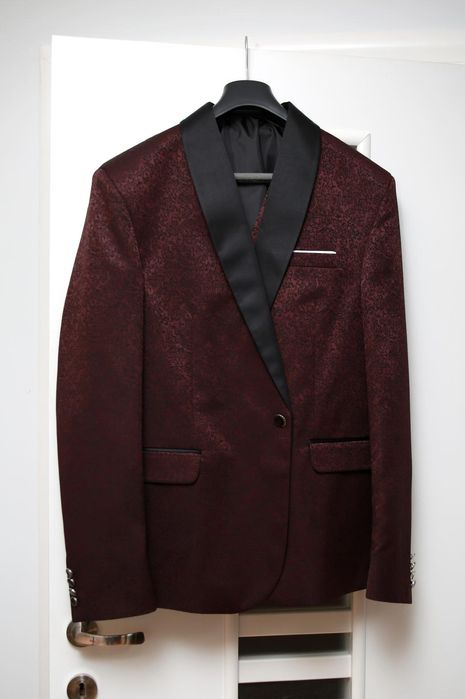 Costum mire Valemar visiniu/negru măr.54 – ca nou, husă