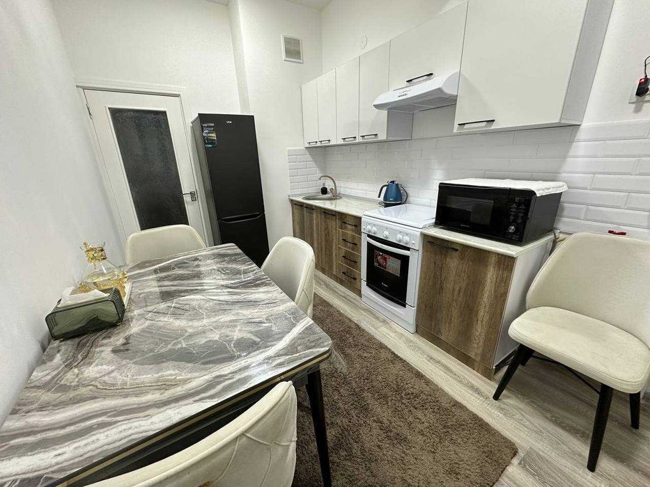 R5! Сдаётся квартира 2/4/9 в Яшнабадском р-не, ЖК Хосият!