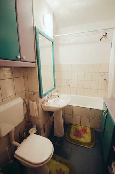 Apartament de 3+1 camere, cu intrare separata si terasa, in Targu Mures, Cartier Unirii