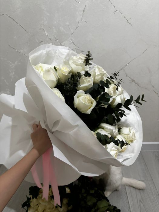 Цветы свежие розы