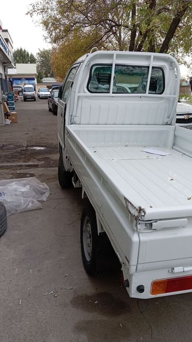 Labo 2025 Bez probeg sotiladi