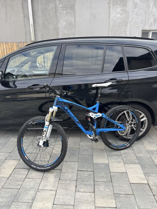 Bicicleta full suspension Trek Slash