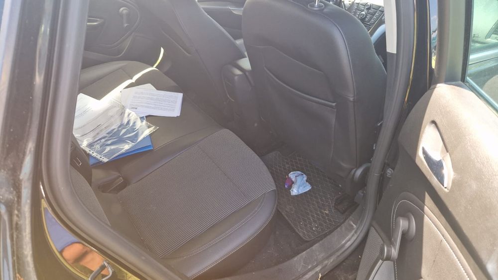 Opel astra j 1.4 turbo far roti structurate usi usa hayon portbagaj fuzeta oglinda Oglinzi stop stopuri Scaune interior bord Volan airbag aripa