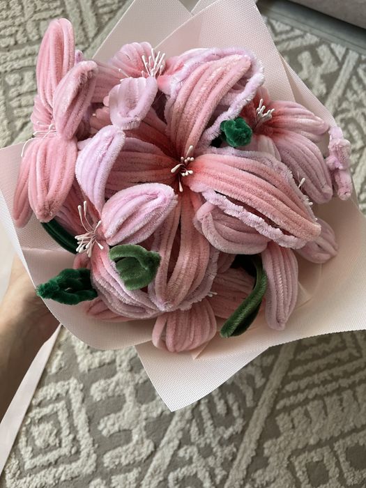 продам букет из эластичной проволоки