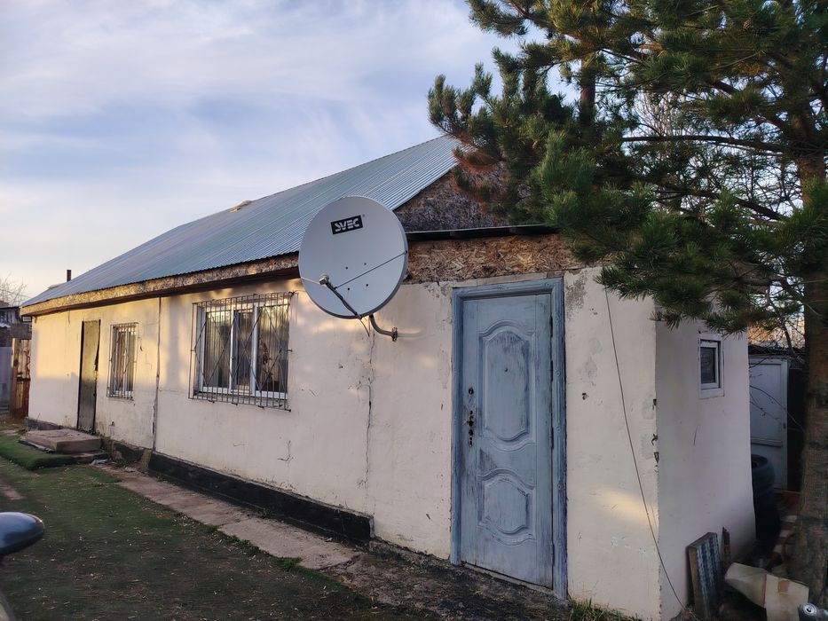 Продам на разбор дома