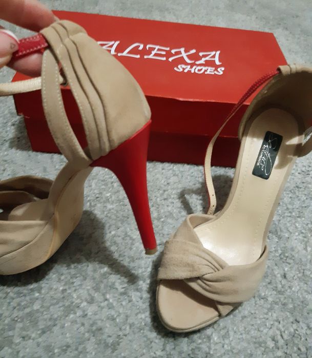 Pantofi piele întoarsă crem, mărimea 34