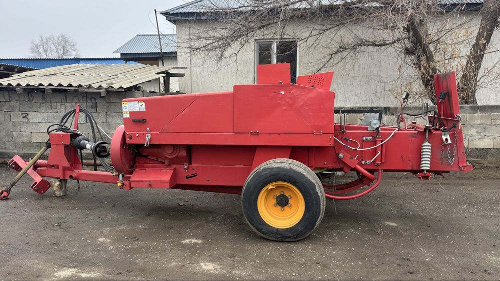 Пресс подборщик New Holland 5070