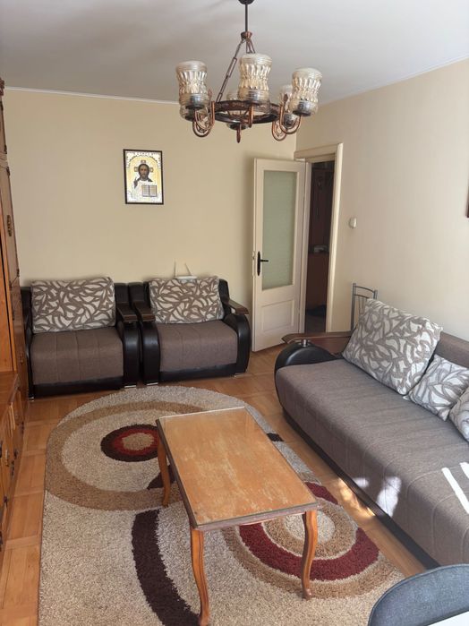Apartament 3 camere, 9 Mai, Vest