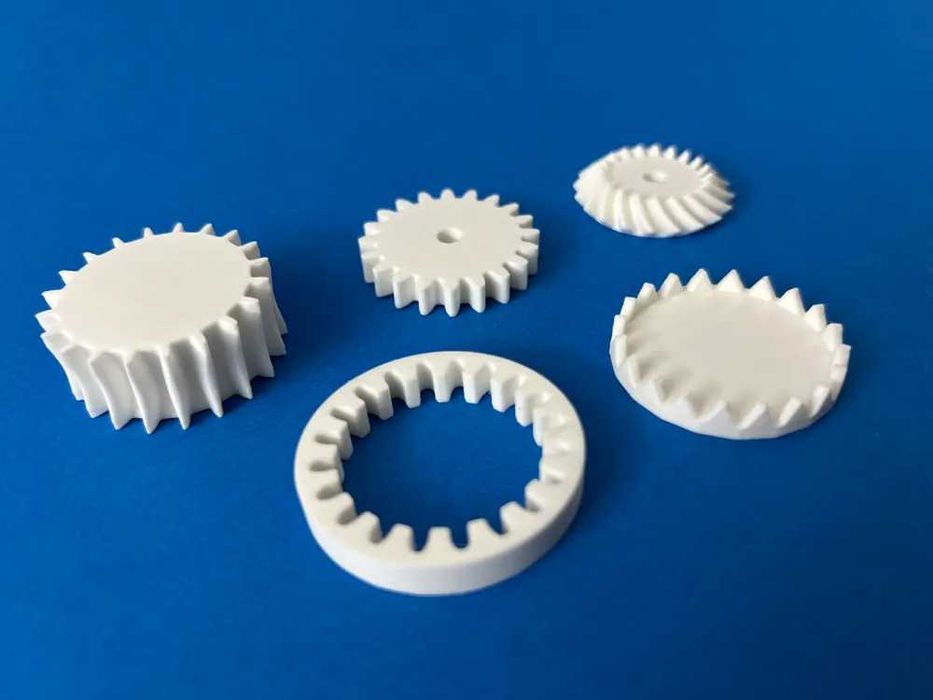 Направи си сам зъбни колела и релси – персонализирани по твой дизайн