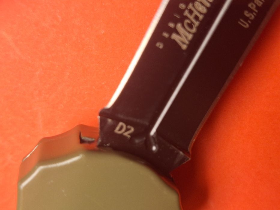 Автоматичен нож Benchmade (два цвята)