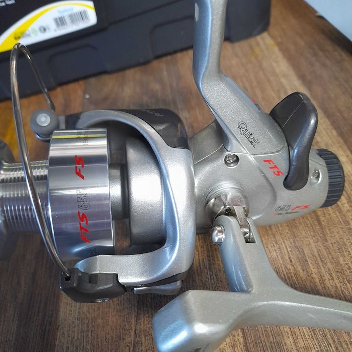 Продавам  макара DAM