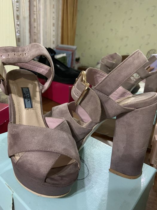 Женские туфли