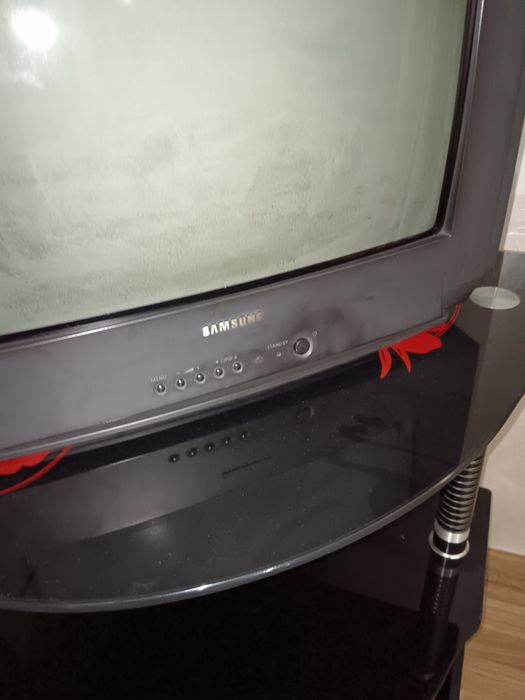 Продам 2 Телевизор