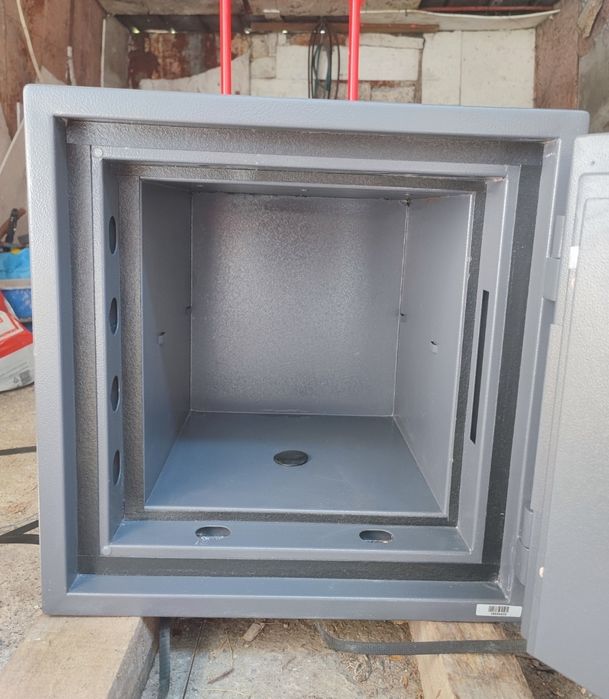 Сейф - каса (комбиниран) / Доставка до адрес