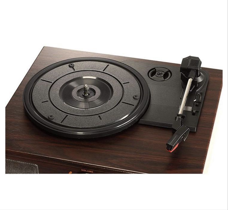 Виниловый проигрыватель