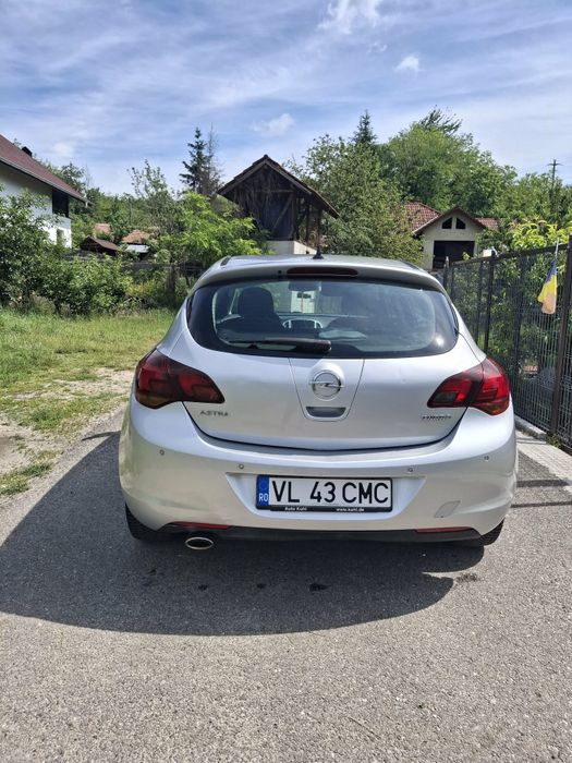 Opel Astra J 1.4 turbo gpl de fabrica