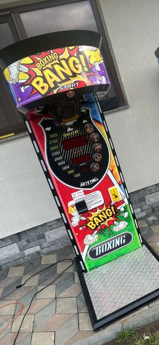 Vand aparat box noi  , dotat cu aceptor bacnote , plus husa si mingi r