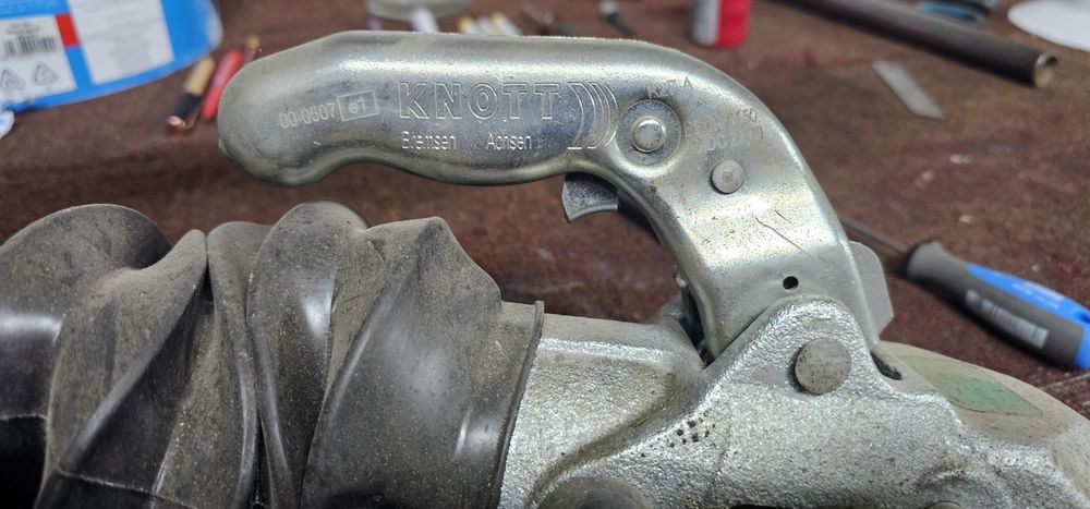 Vand cupla dispozitiv de depasire knott KF27Z