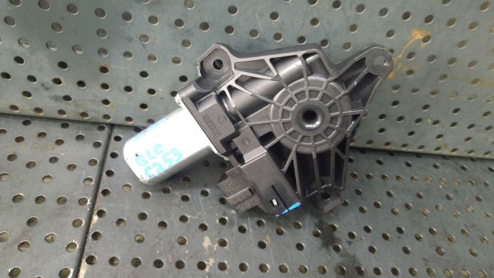 Motoras macara stanga spate mercedes glc c253 facelift x253 w253 a2139060502 c51465101