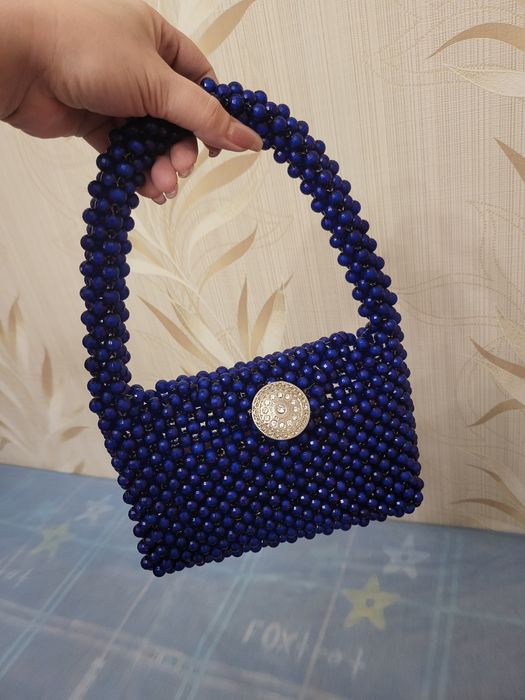 Моя первая сумочка из бусин