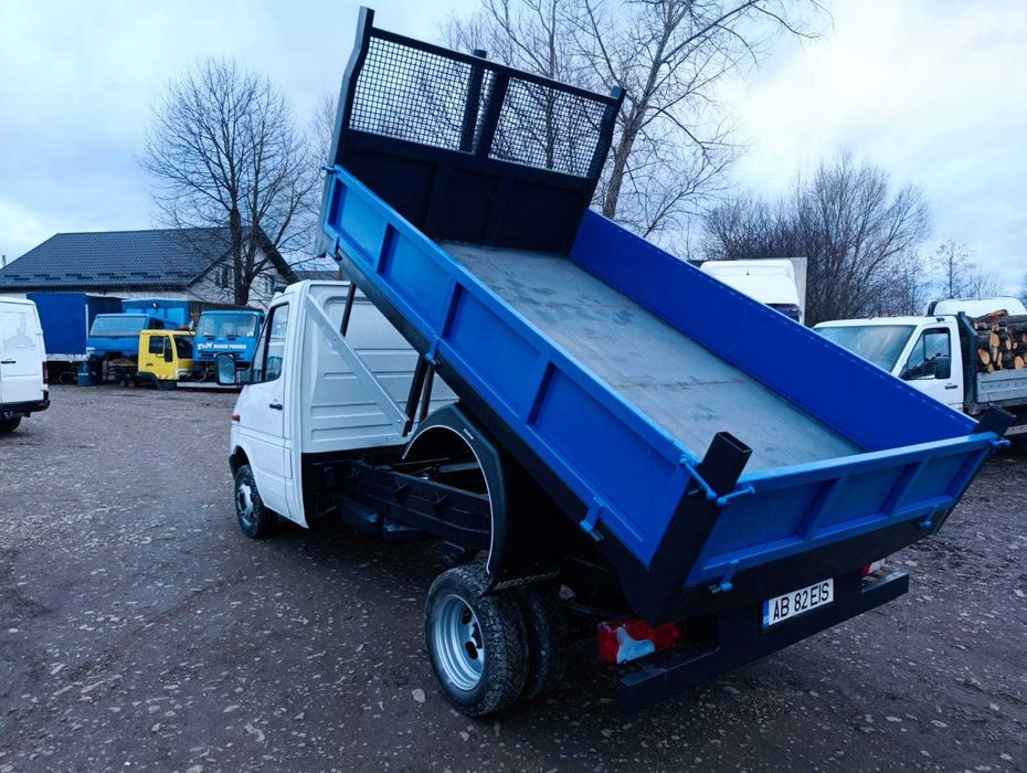 Mercedes Sprinter 413 / 411 CDI Basculabil