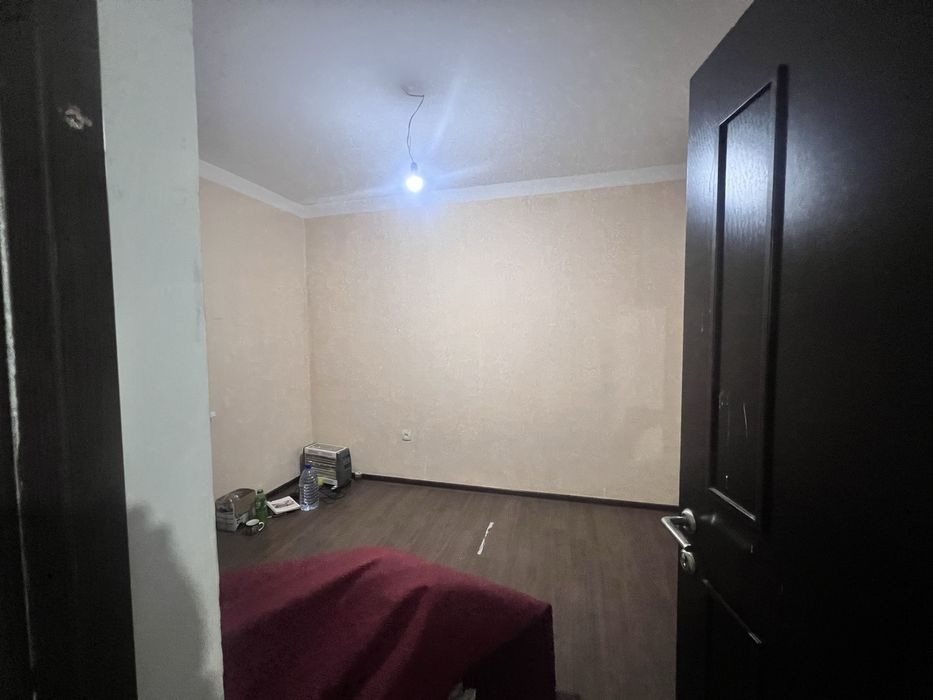 Kotej sotiladi srochno!