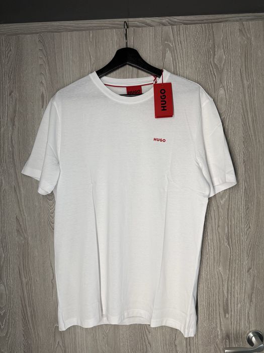 Hugo Dero tricou barbati culoare alb logo mic marimea M nou original