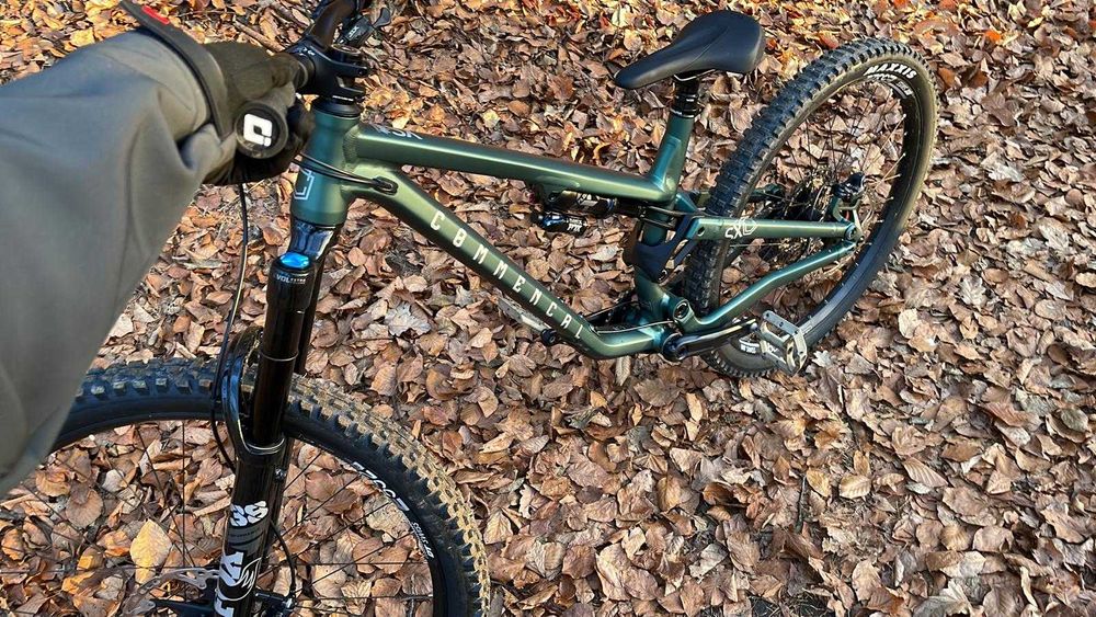 Commencal Meta SX V4 Essential Metallic Green 2024 Fox Suspension Size M