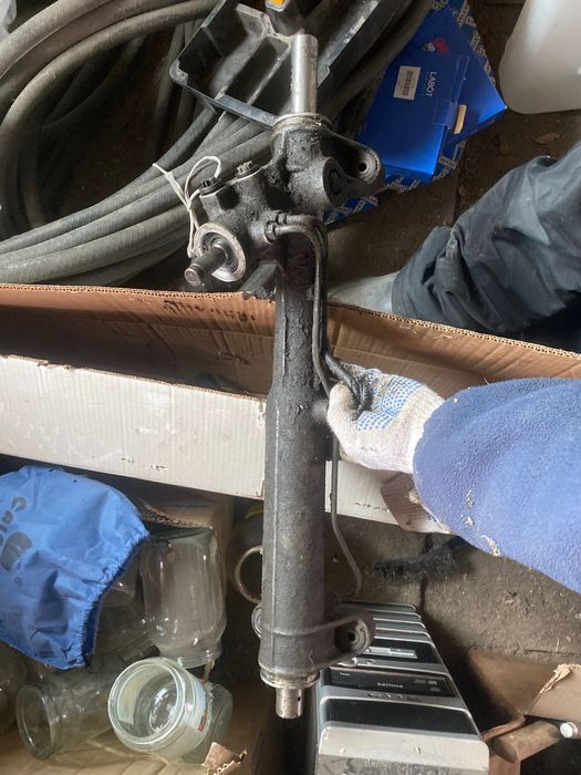 Рулевая рейка т4