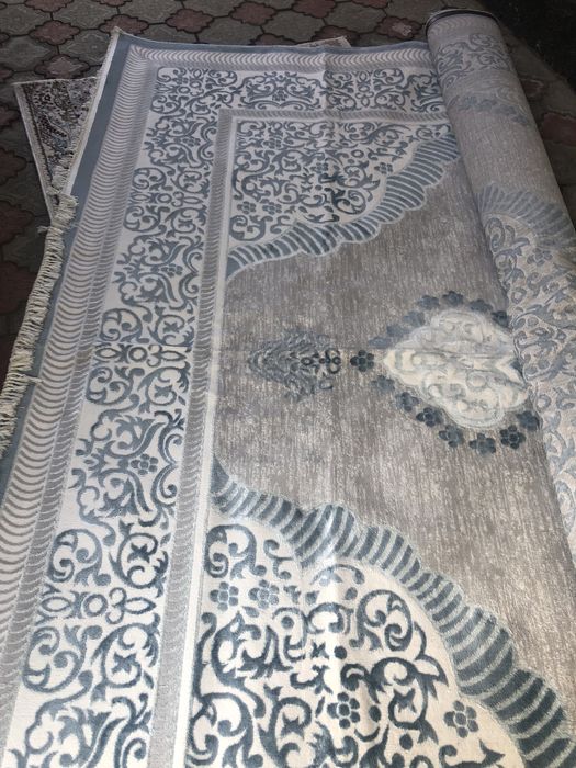 Ковры дорожки есть современые и советские б/у