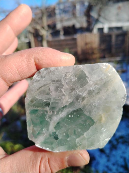 Едностранно полиран флуорит от Индия