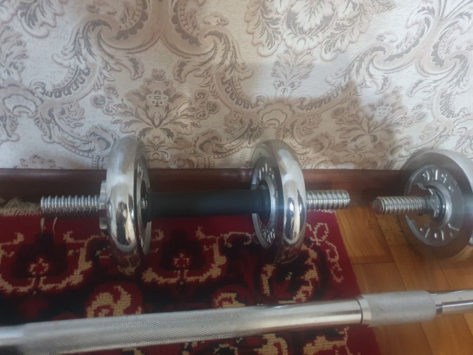 Продаются гантели и штанга