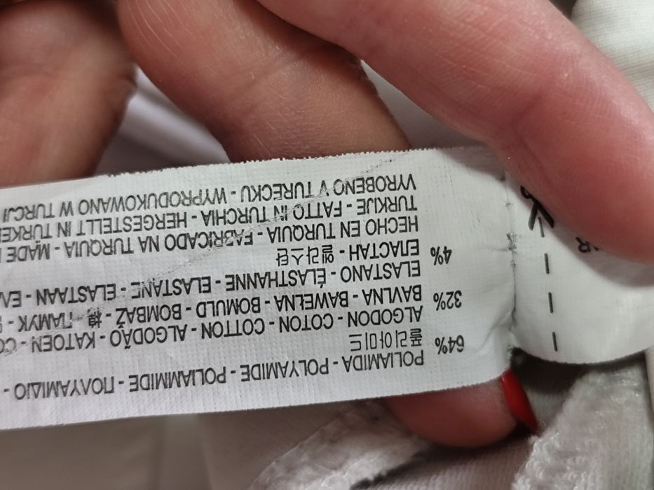 Bershka pantaloni albi noi M