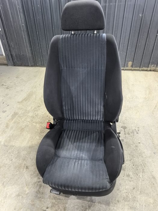 Vand scaun sofer skoda Octavia 1